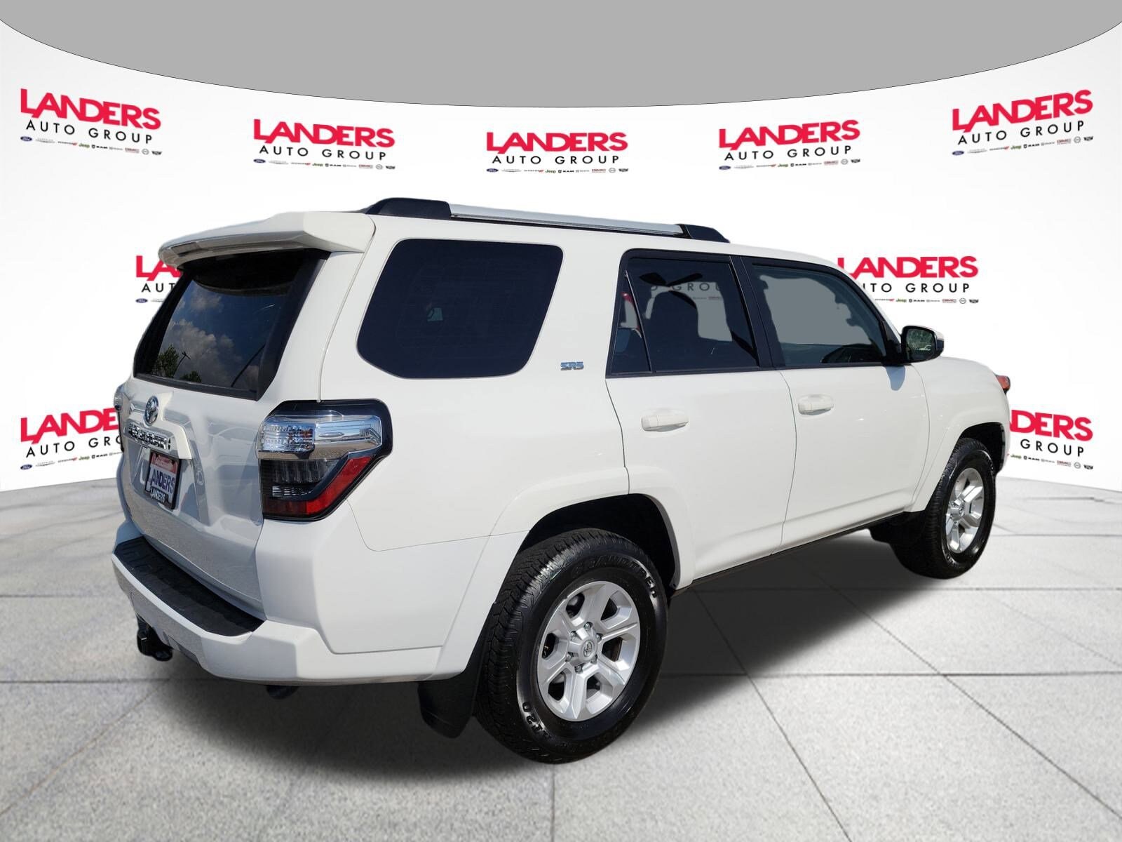 2024 Toyota 4Runner SR5 photo 2