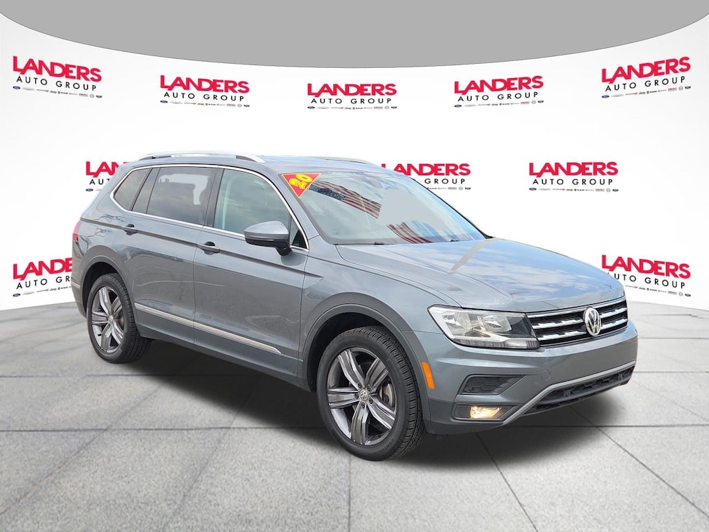 Used 2020 Volkswagen Tiguan SEL SEL 2.0T 4MOTION