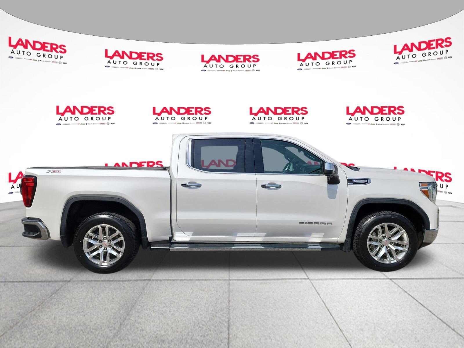 2021 Gmc Sierra 1500 SLT photo 2