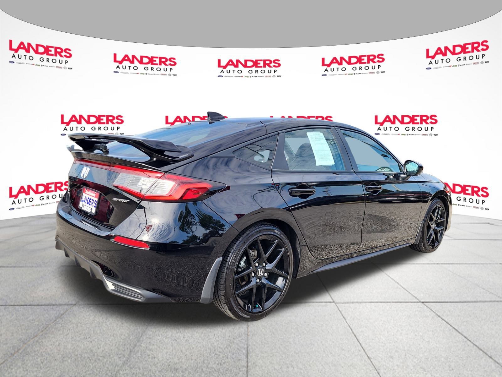 2024 Honda Civic Hatchback Sport photo 3