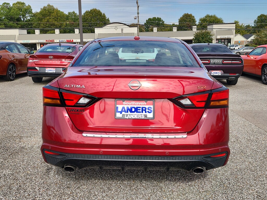 Used 2023 Nissan Altima 2.5 SR Sedan