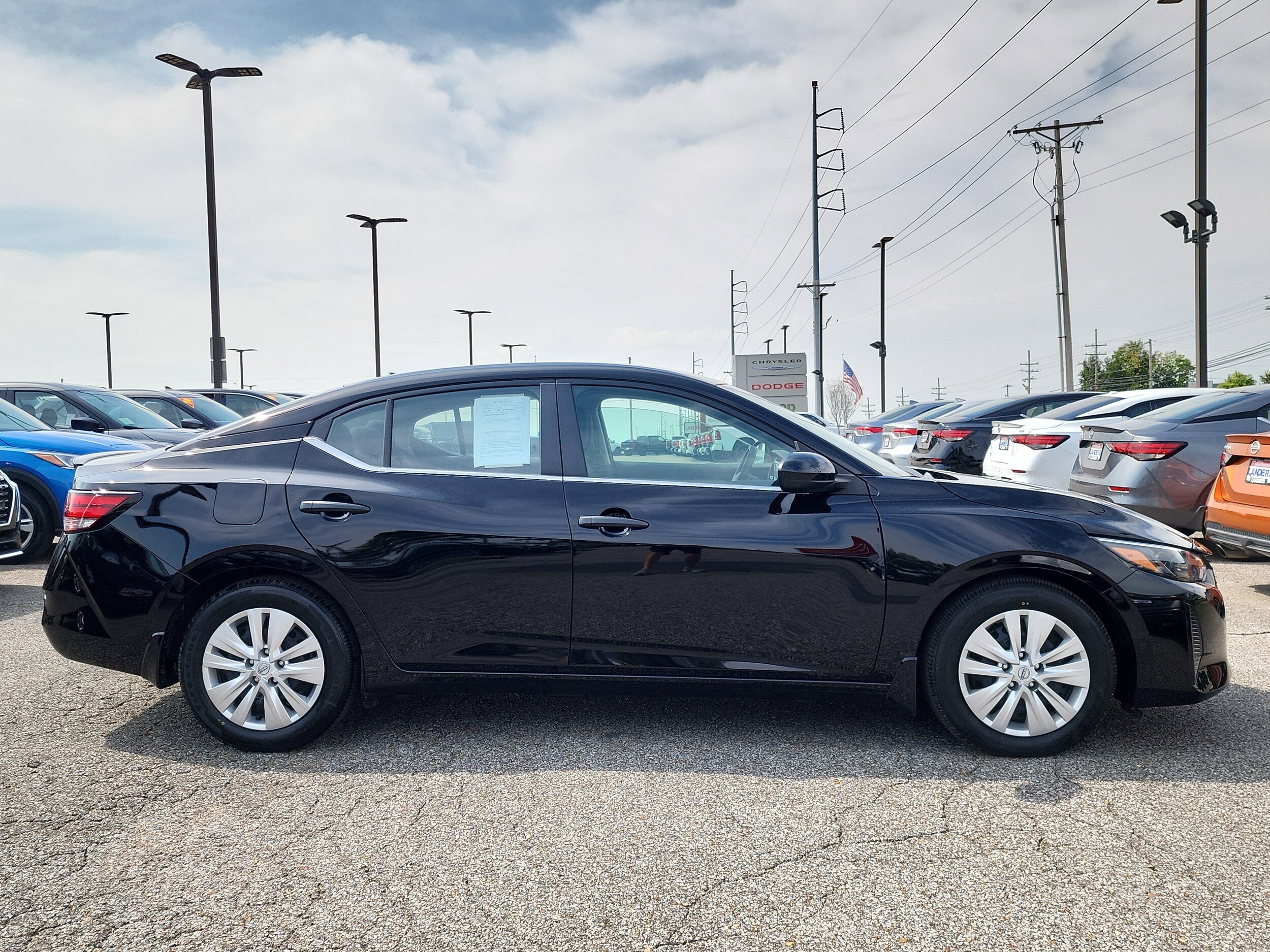 2025 Nissan Sentra S photo 2