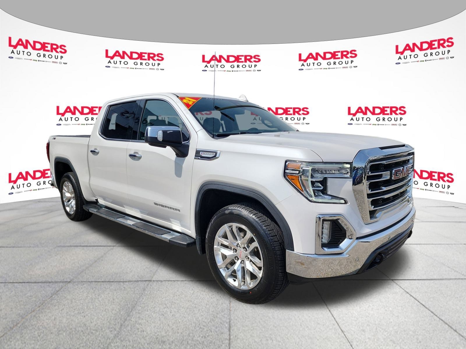 2021 GMC Sierra 1500 SLT's photo