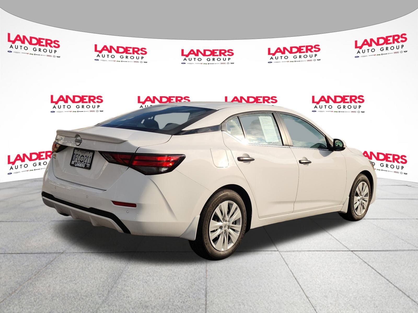 2025 Nissan Sentra S photo 2