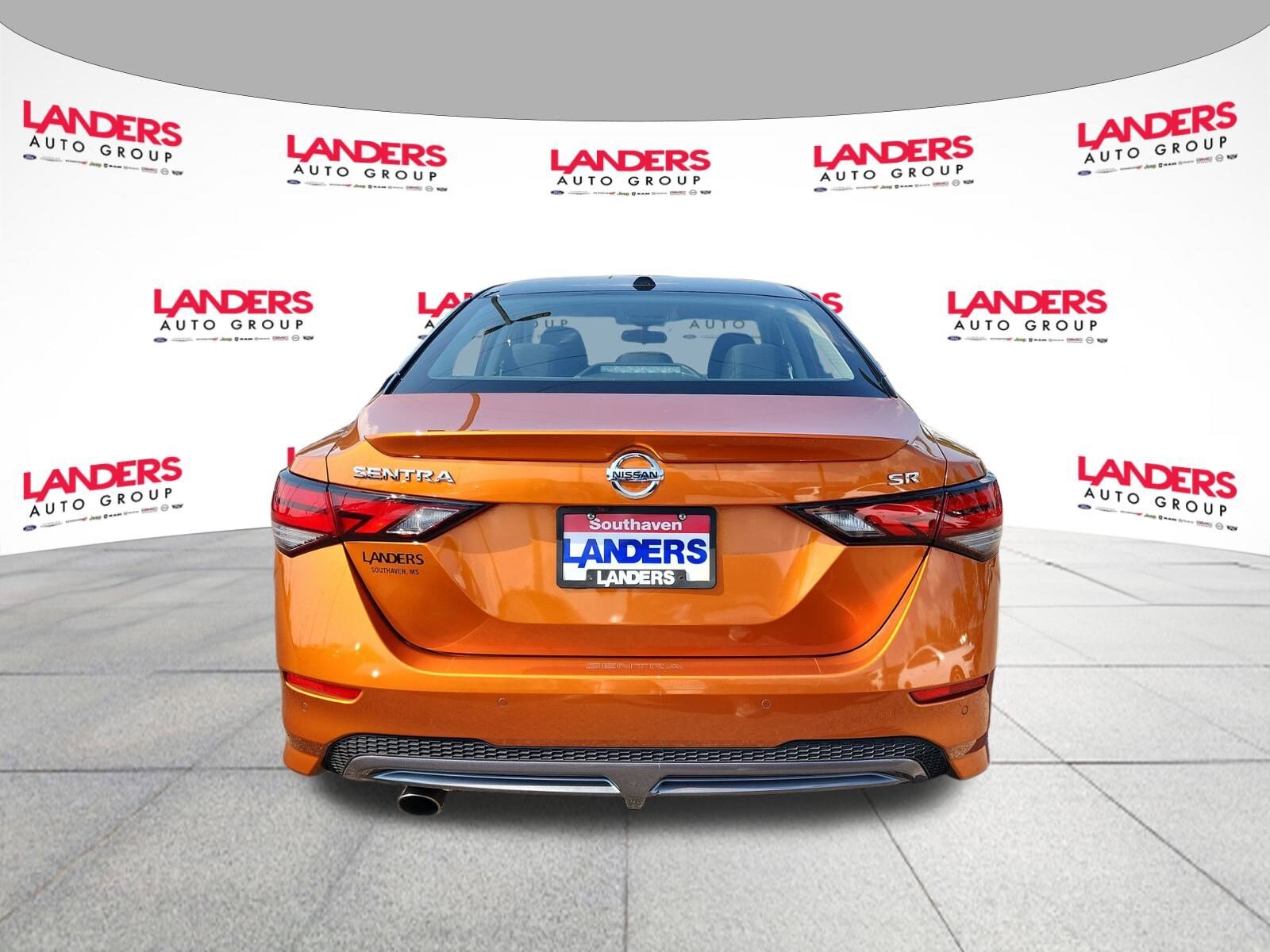 2023 Nissan Sentra SR photo 4