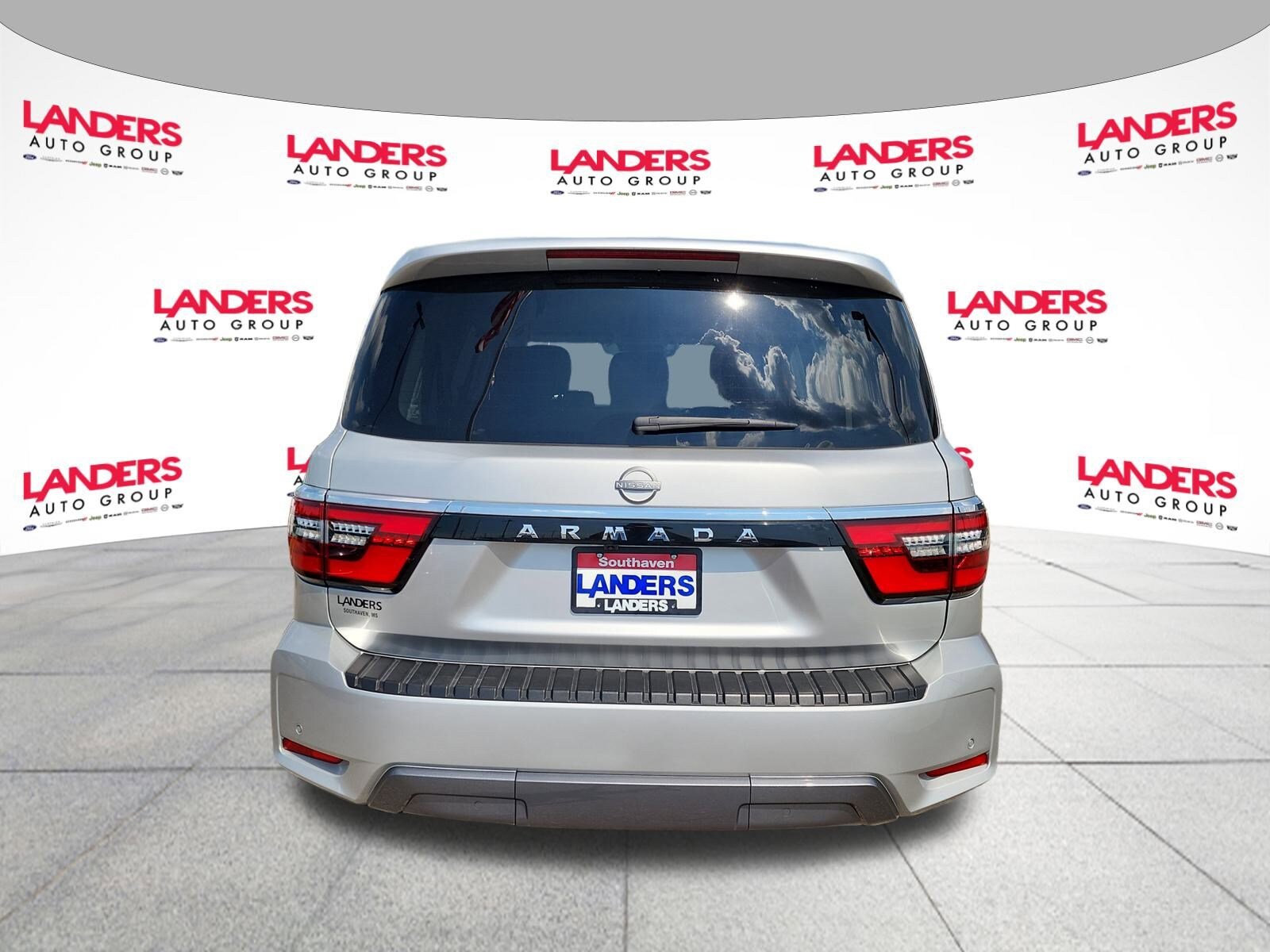 2024 Nissan Armada SV photo 3