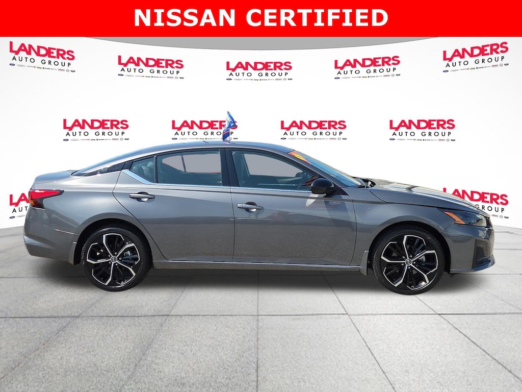 Certified 2025 Nissan Altima SR SR AWD