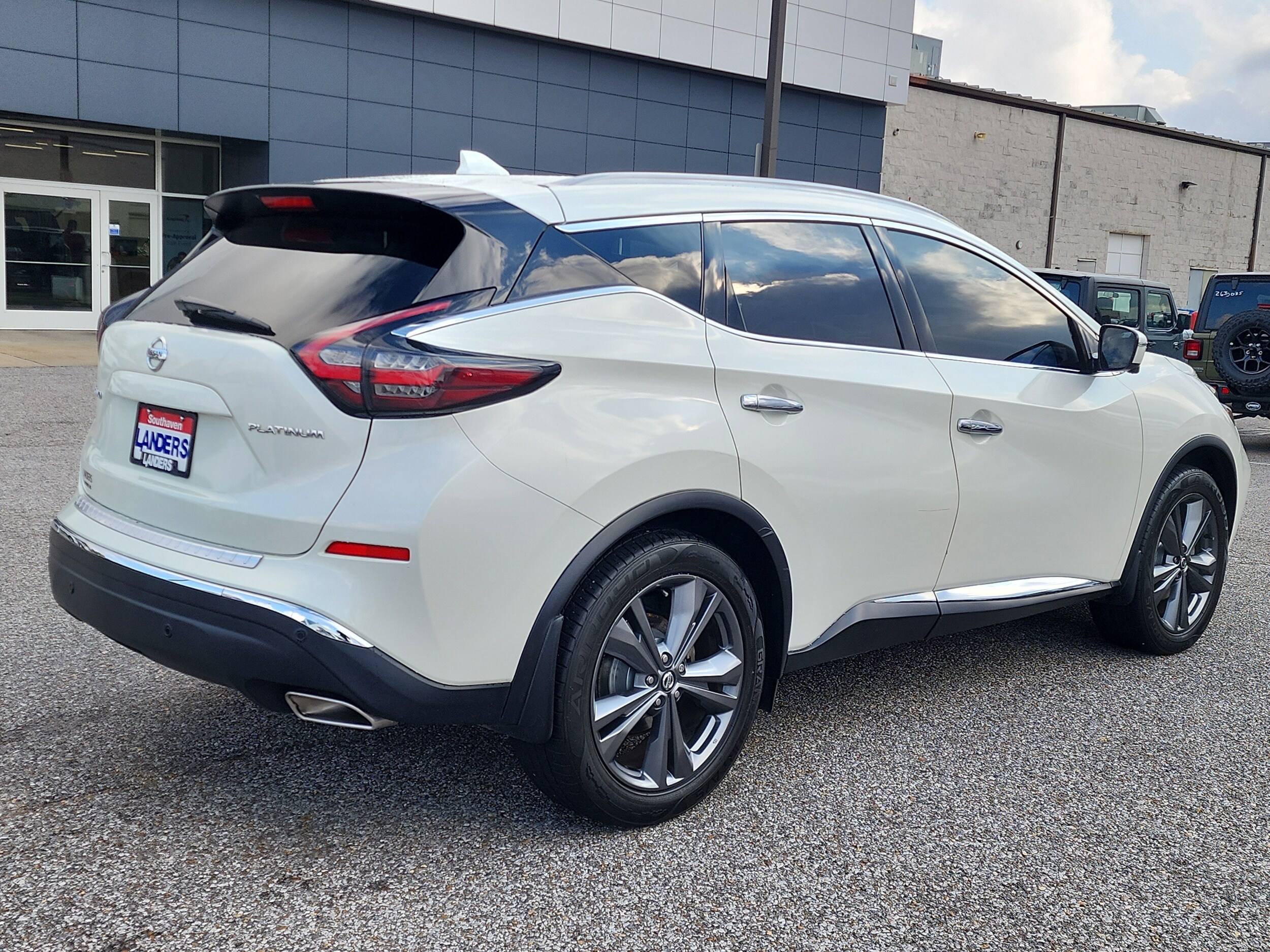 2020 Nissan Murano Platinum photo 3