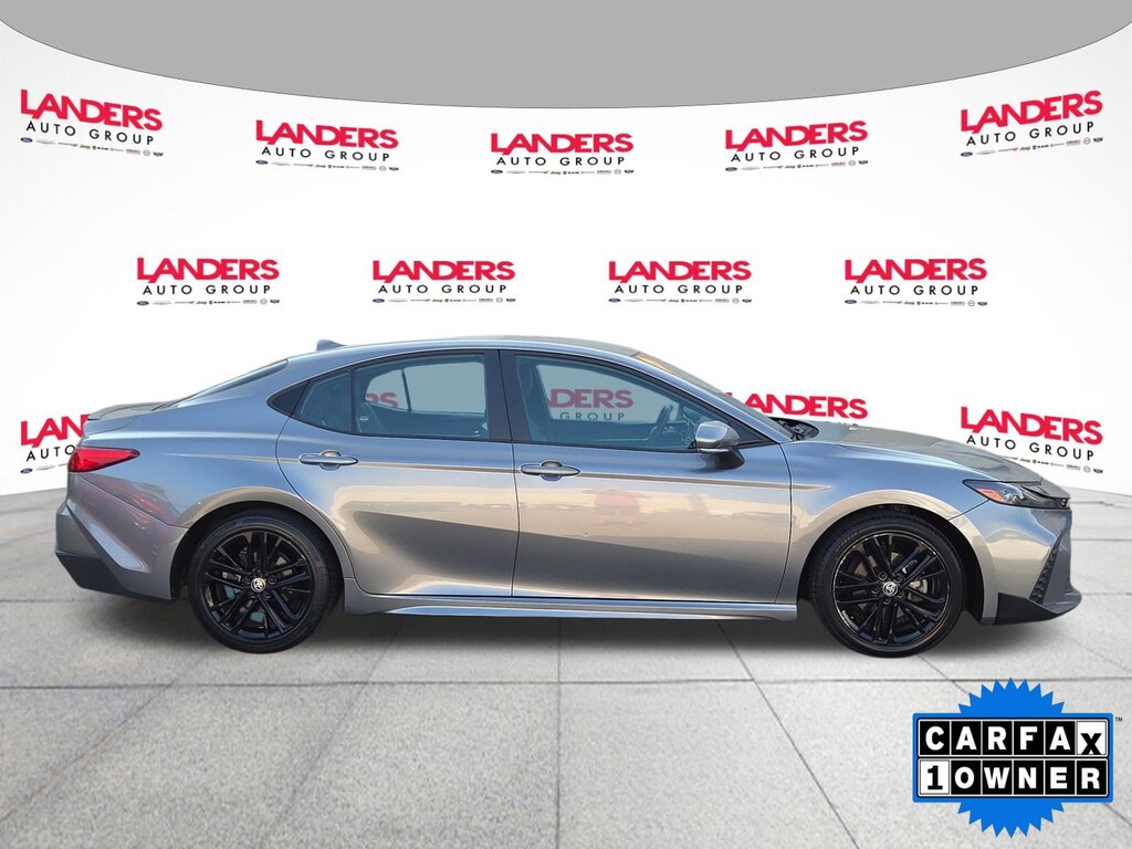 Used 2025 Toyota Camry SE SE