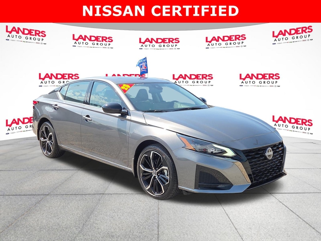 Certified 2025 Nissan Altima SR SR AWD