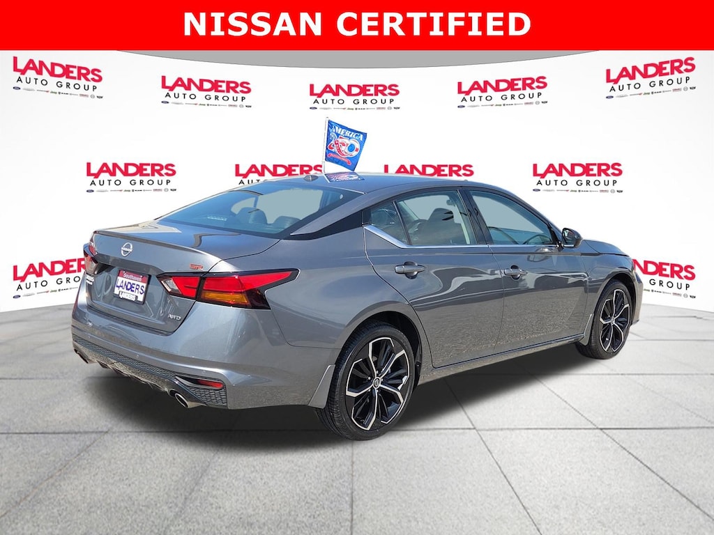 Certified 2025 Nissan Altima SR SR AWD