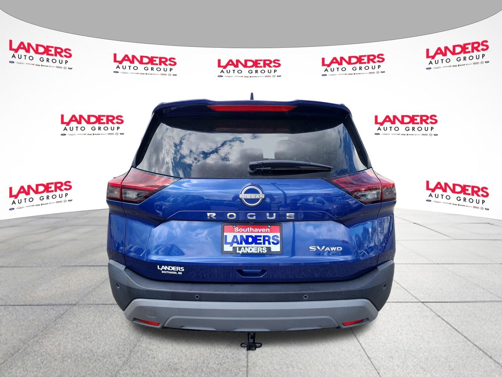 2023 Nissan Rogue SV photo 4