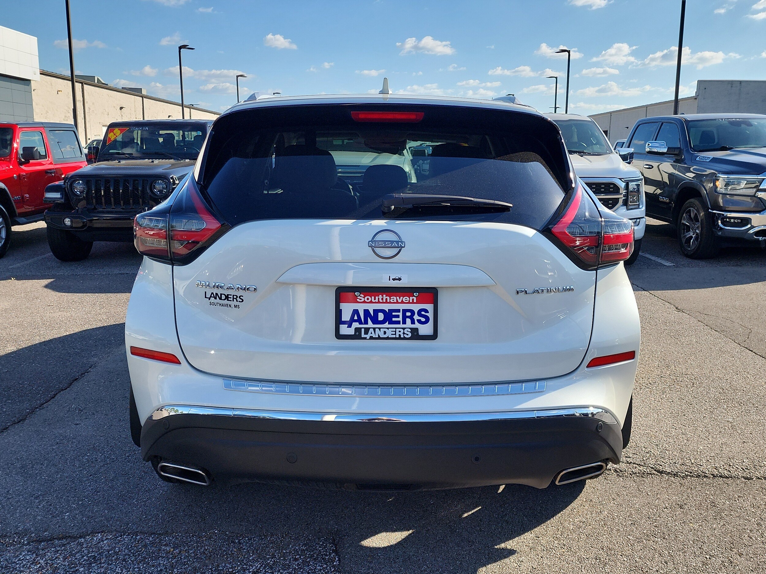 2024 Nissan Murano Platinum photo 2