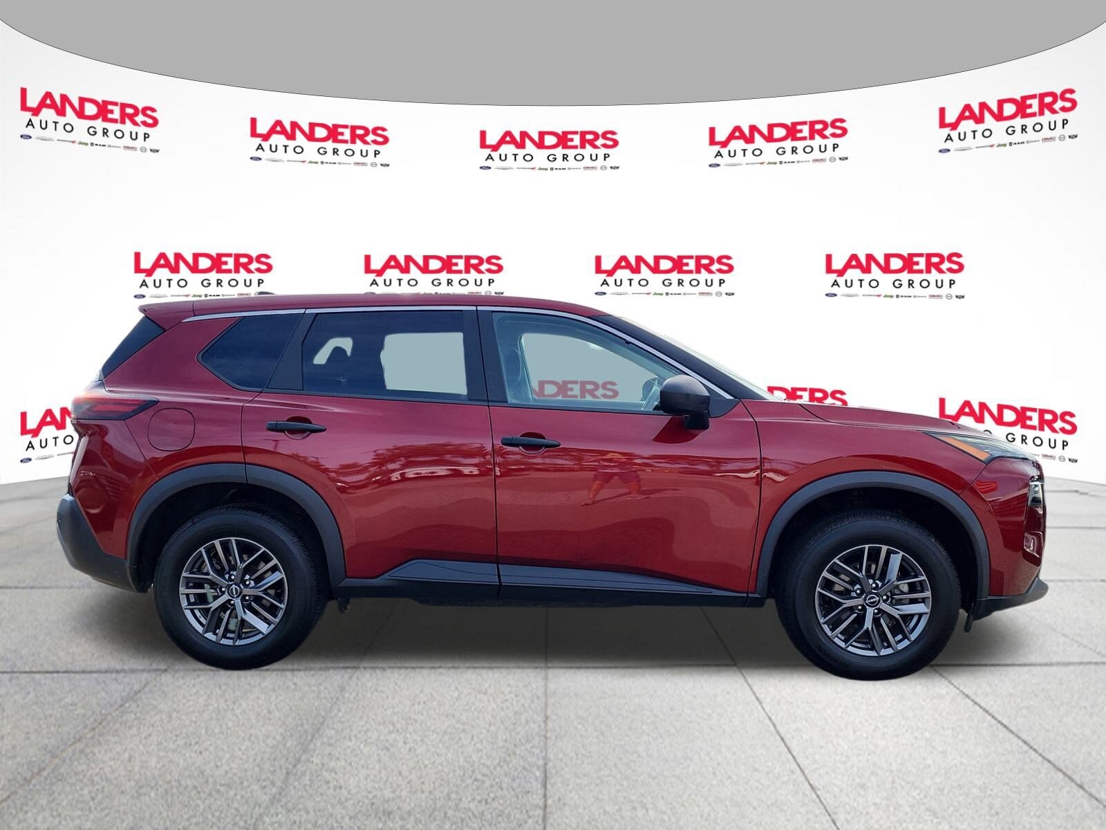 2023 Nissan Rogue S photo 2