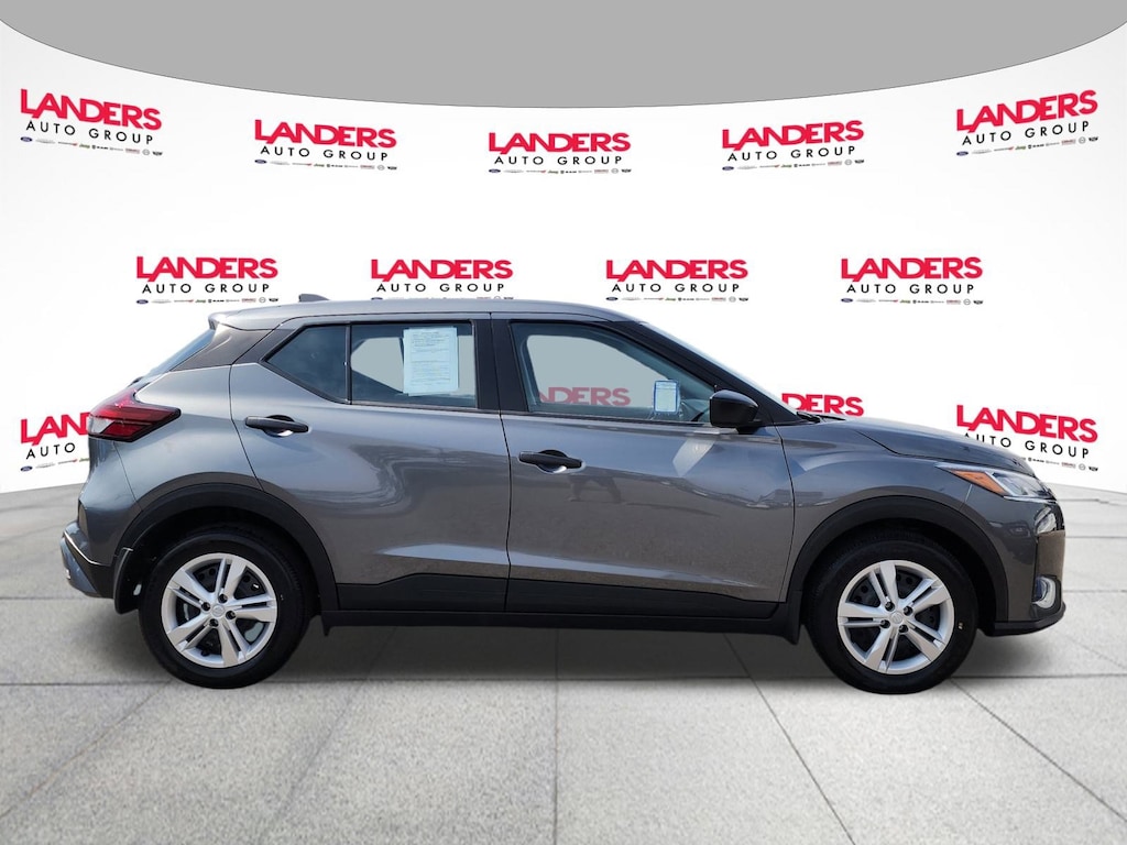 Certified 2025 Nissan Kicks Play S S FWD