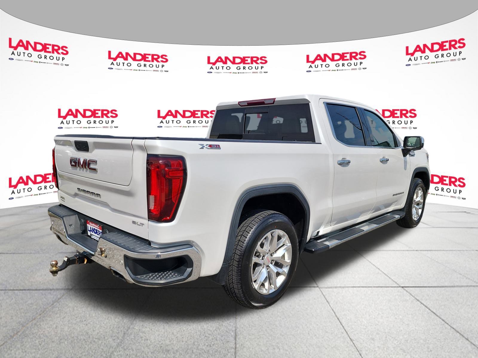2021 Gmc Sierra 1500 SLT photo 3