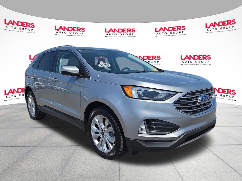 Certified 2022 Ford Edge Titanium SUV