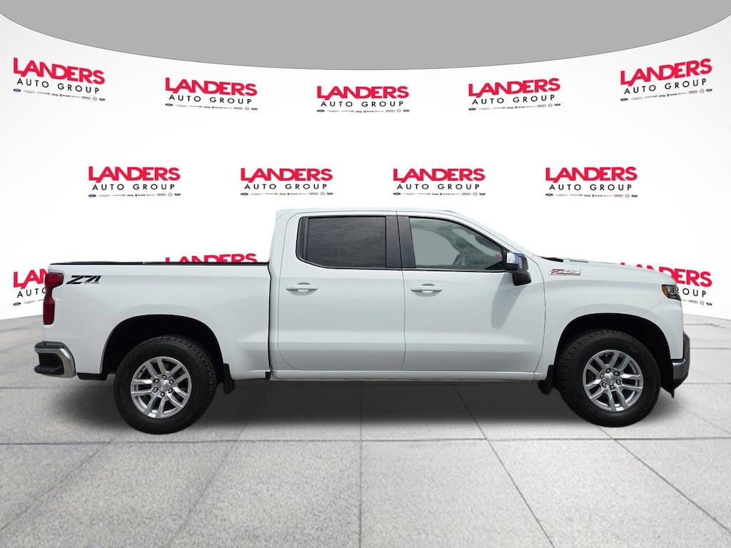 Used 2020 Chevrolet Silverado 1500 LT Crew Cab Short Bed Truck
