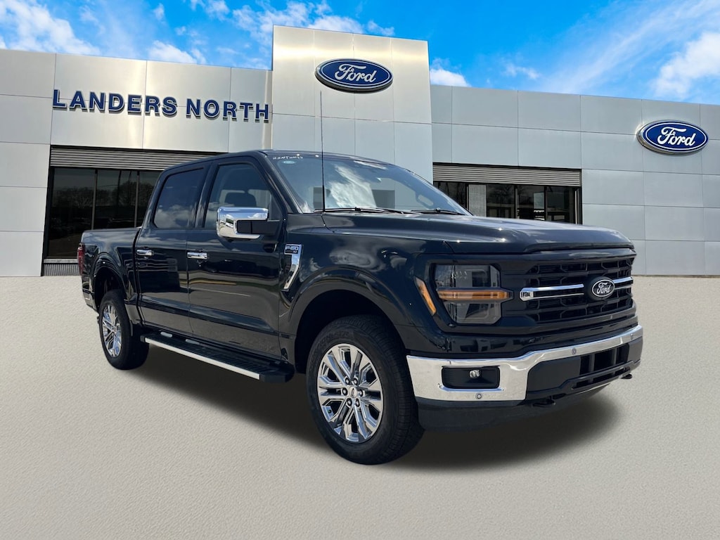 New 2025 Ford F-150 XLT Truck SuperCrew Cab