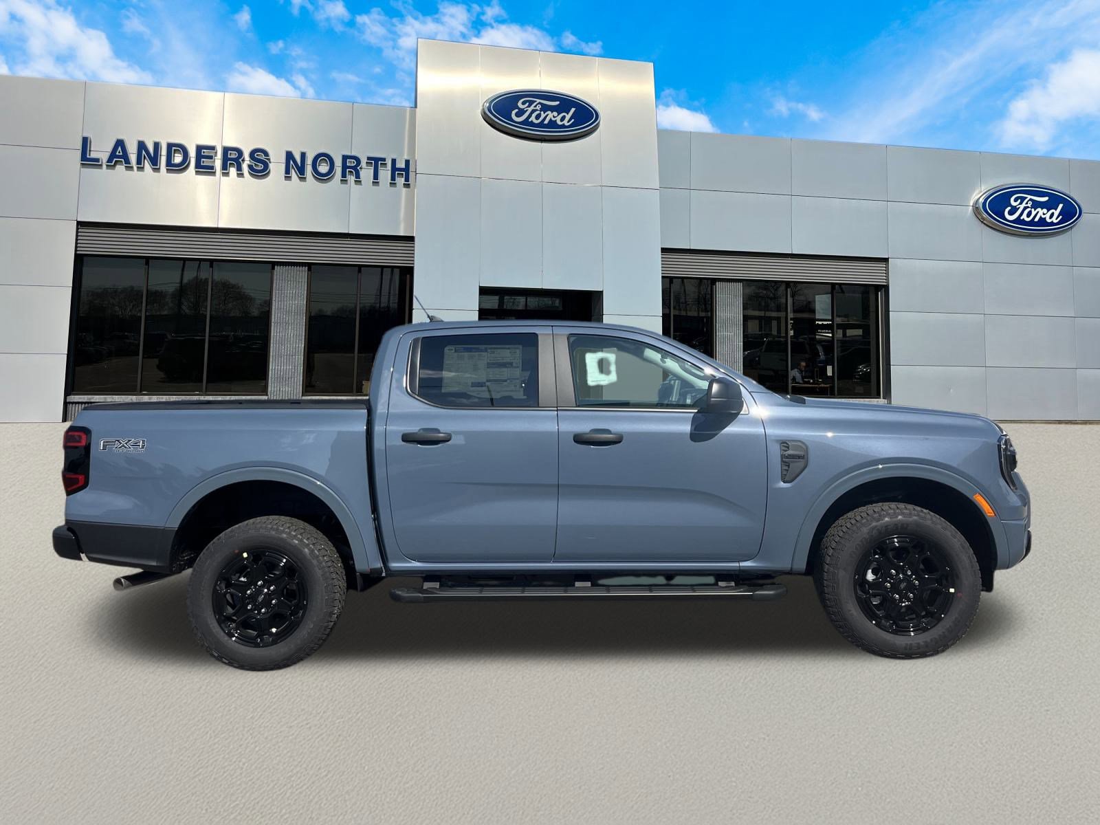 2025 Ford Ranger XLT photo 2