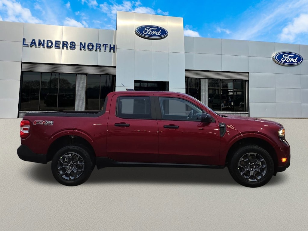 New 2025 Ford Maverick XLT Truck SuperCrew