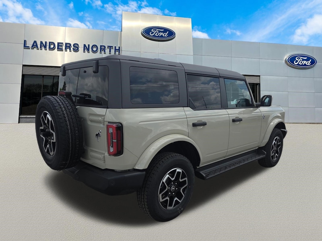 New 2026 Ford Bronco Outer Banks® SUV