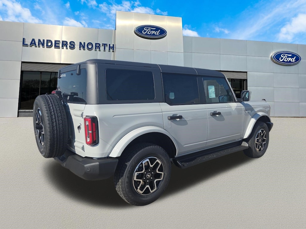 New 2026 Ford Bronco Outer Banks® SUV