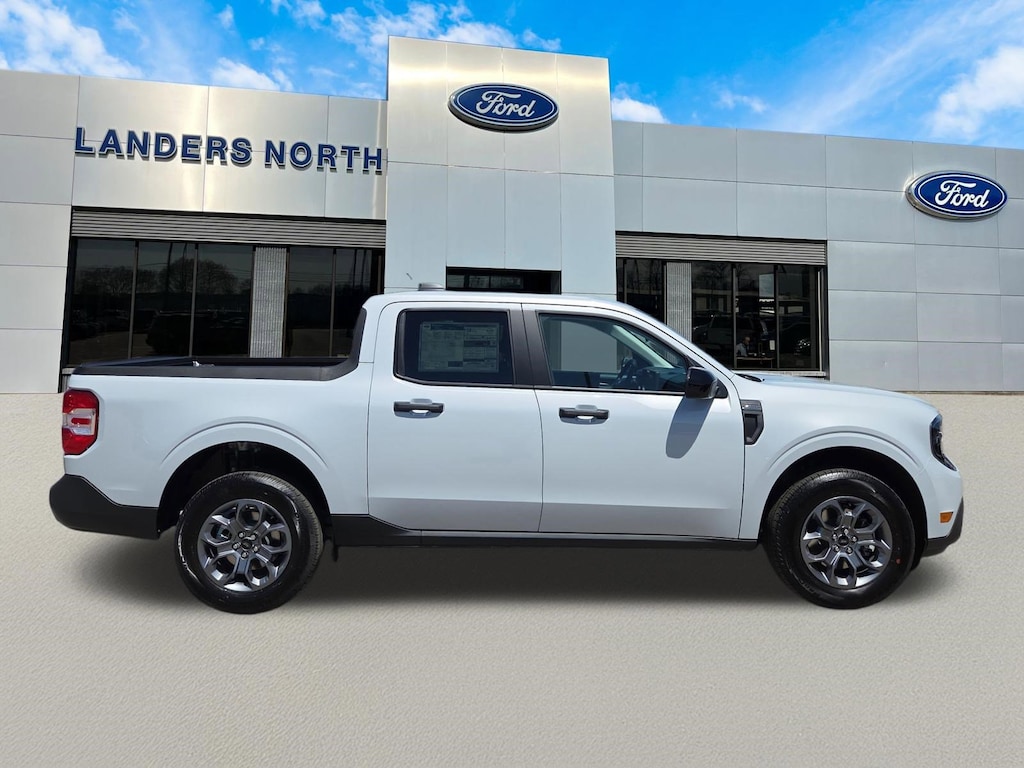 New 2026 Ford Maverick XLT Truck SuperCrew