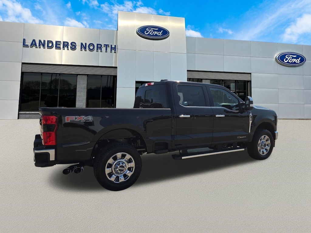 New 2026 Ford Super Duty F-350® Lariat® Truck Crew Cab