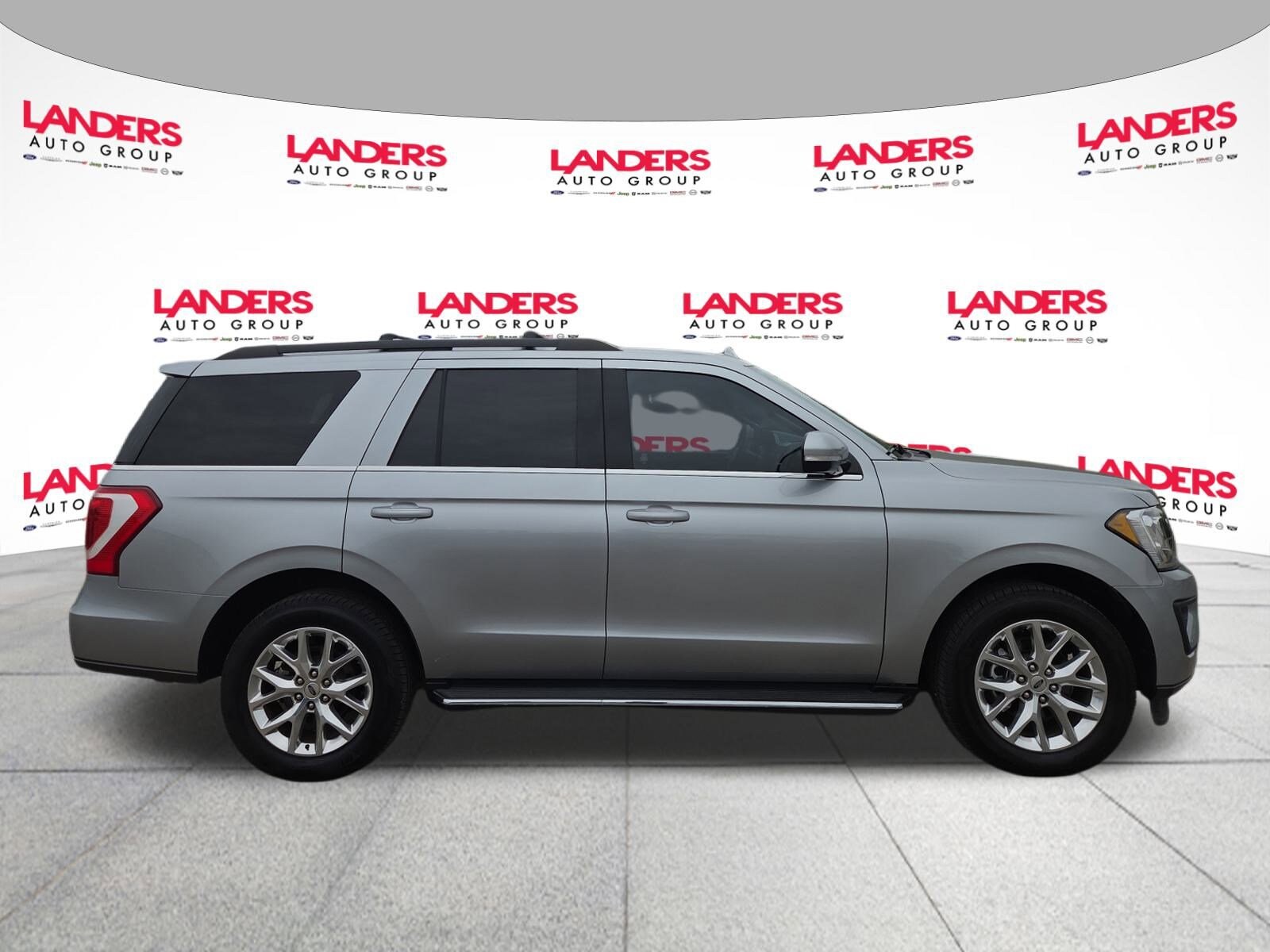 2020 Ford Expedition XLT photo 2
