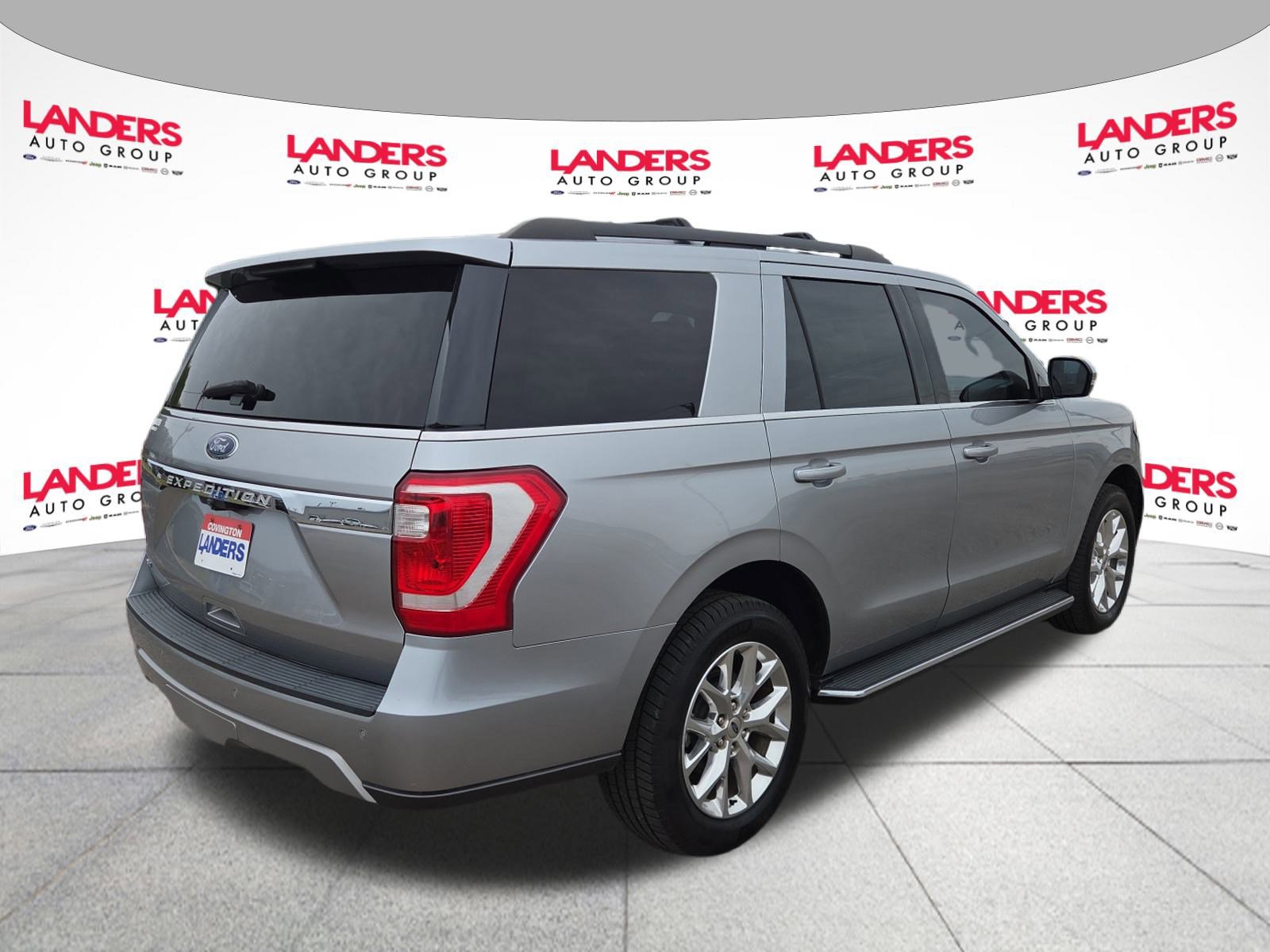 2020 Ford Expedition XLT photo 3