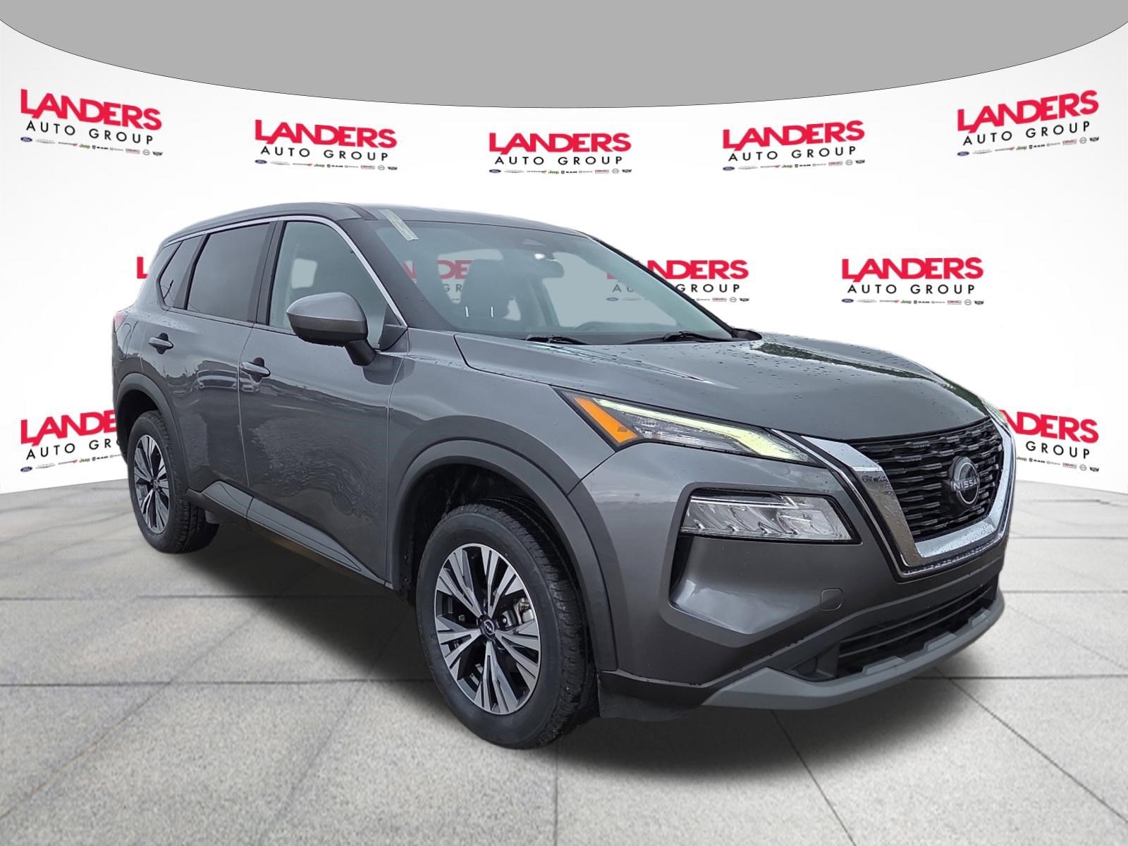 2023 Nissan Rogue SV FWD's photo
