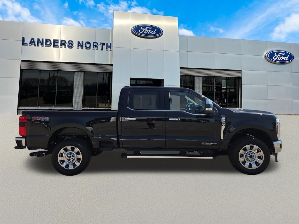 New 2026 Ford Super Duty F-350® Lariat® Truck Crew Cab