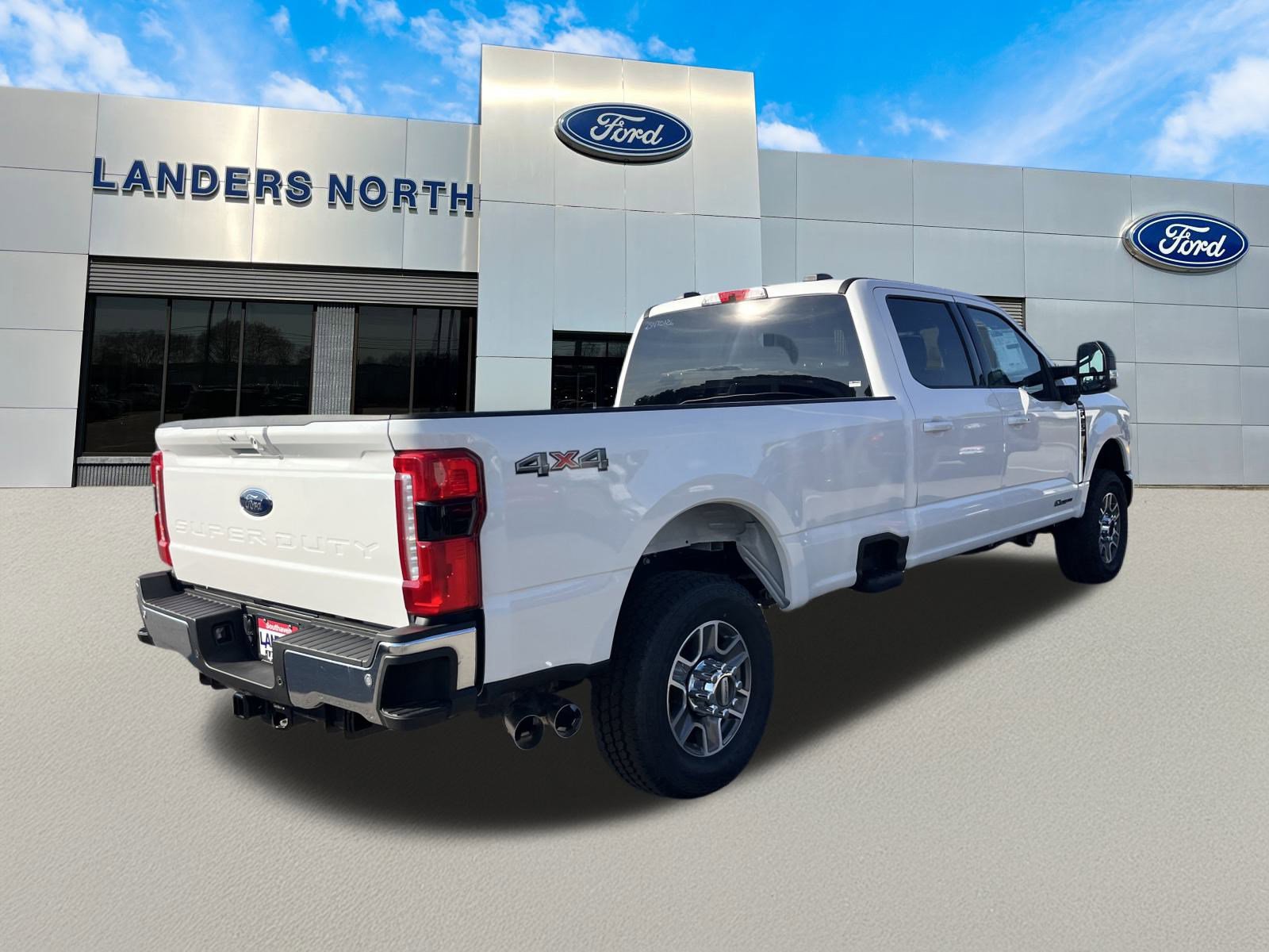 2025 Ford F-250 Lariat photo 3