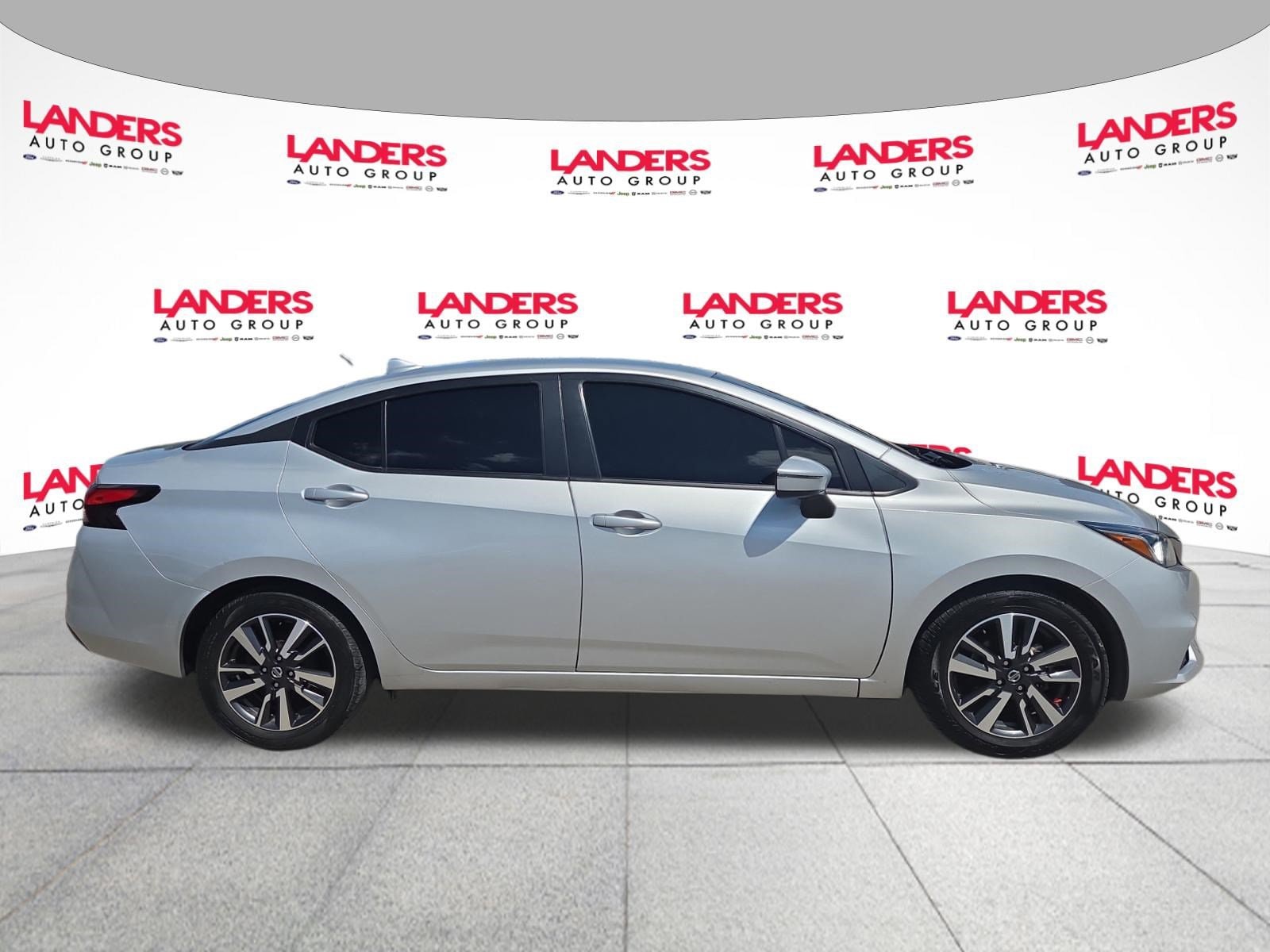 Used 2021 Nissan Versa Sedan SV with VIN 3N1CN8EV9ML840548 for sale in Covington, TN