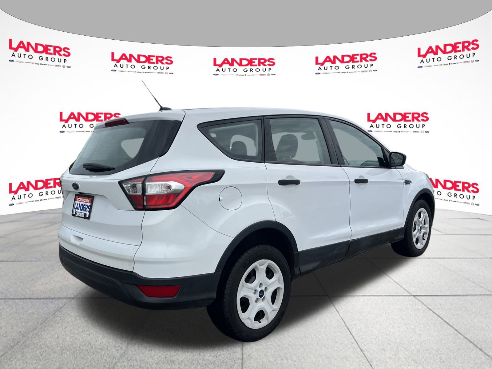 2018 Ford Escape S photo 2