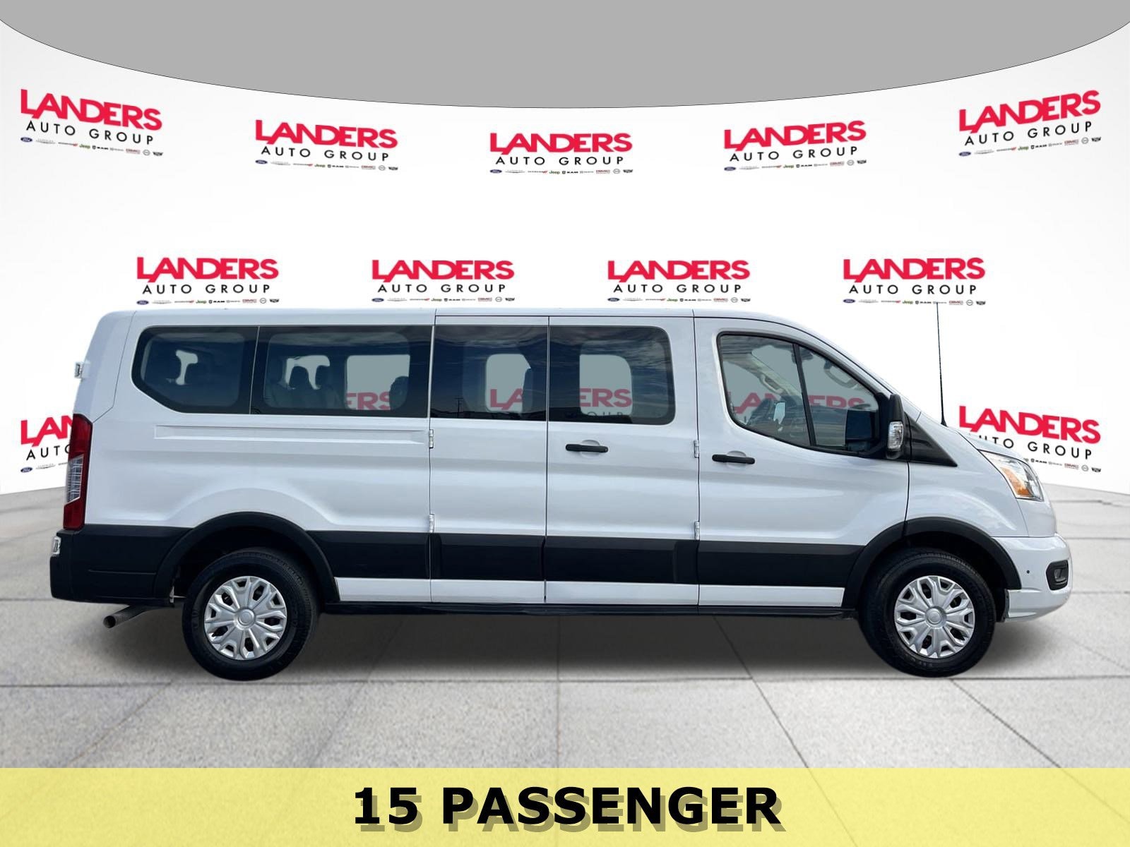 Used 2021 Ford Transit Passenger Van XLT with VIN 1FBAX2Y85MKA31068 for sale in Covington, TN