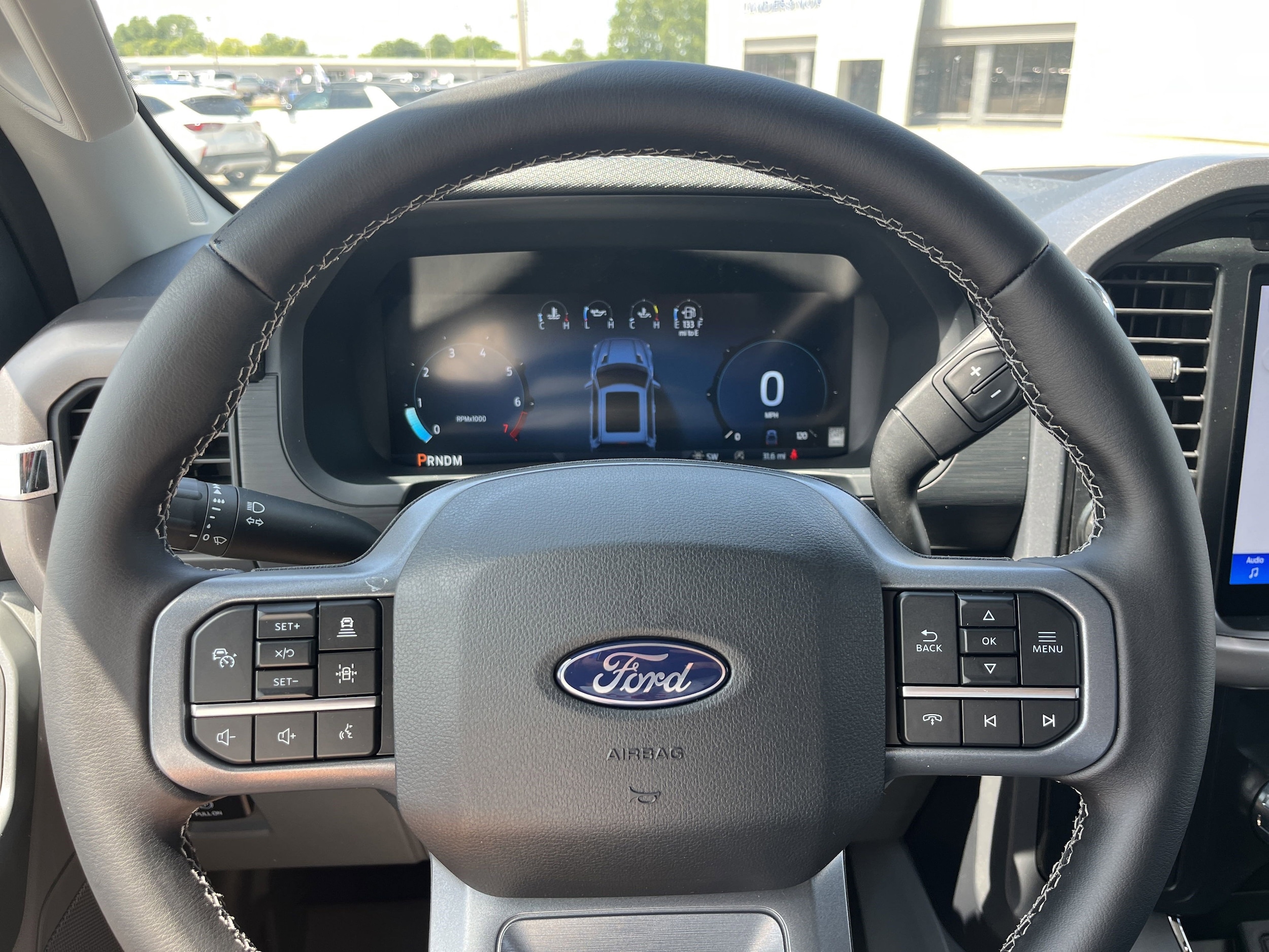 2025 Ford F-150 XLT - Photo 8