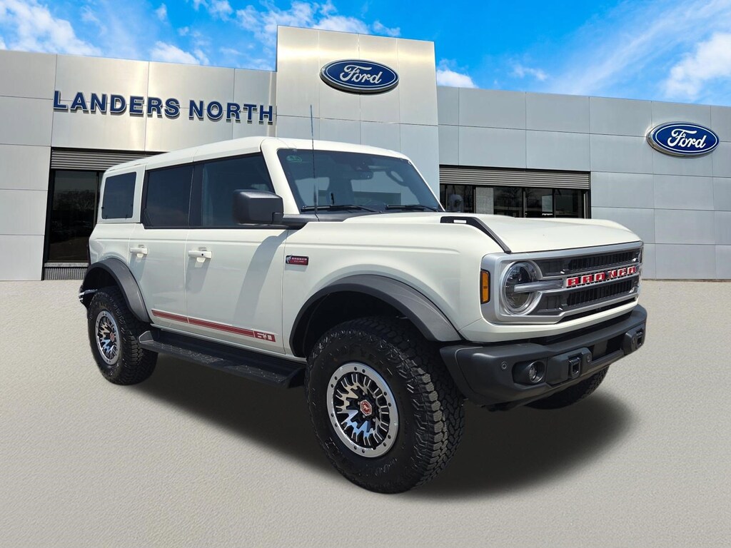 New 2026 Ford Bronco Outer Banks® SUV