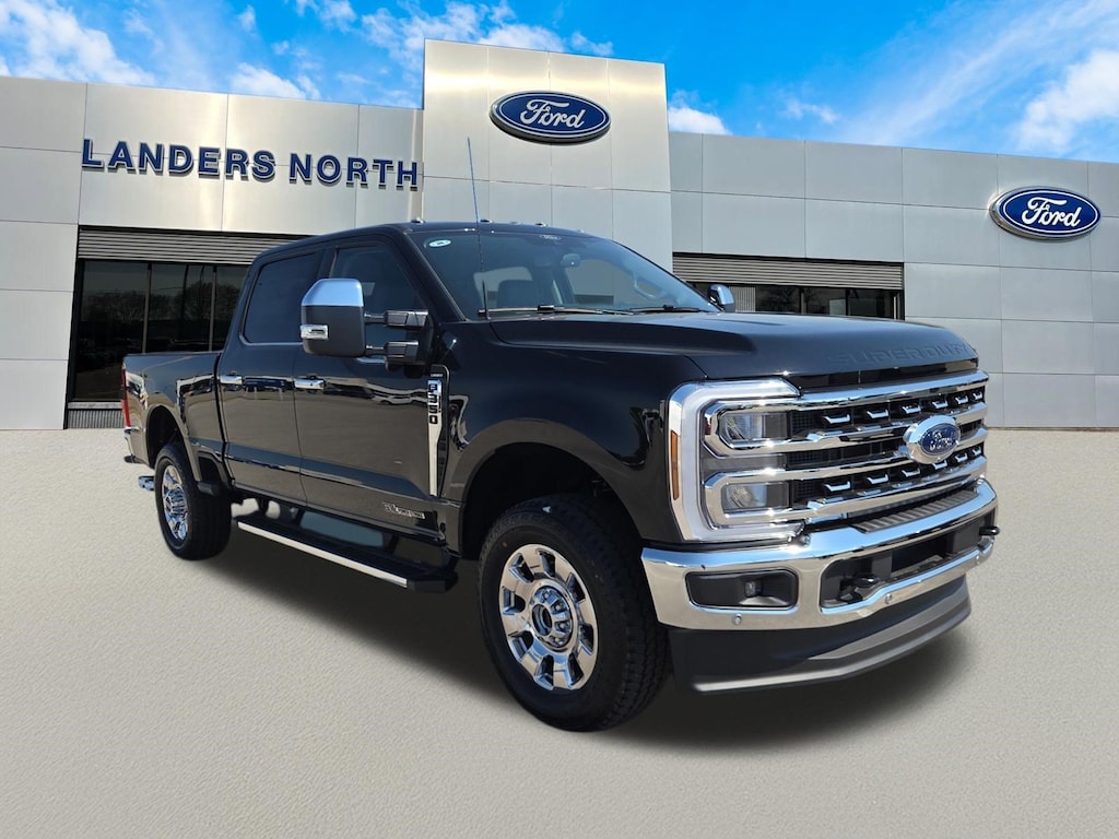New 2026 Ford Super Duty F-350® Lariat® Truck Crew Cab