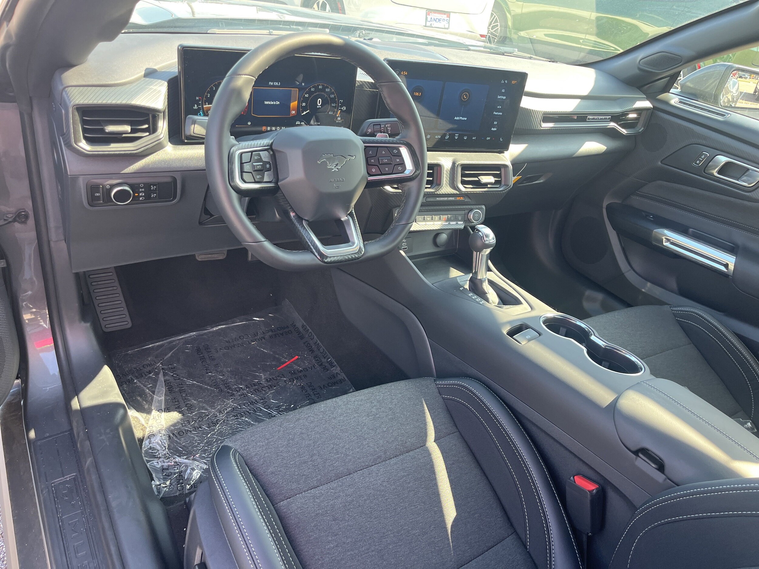 2025 Ford Mustang GT photo 4