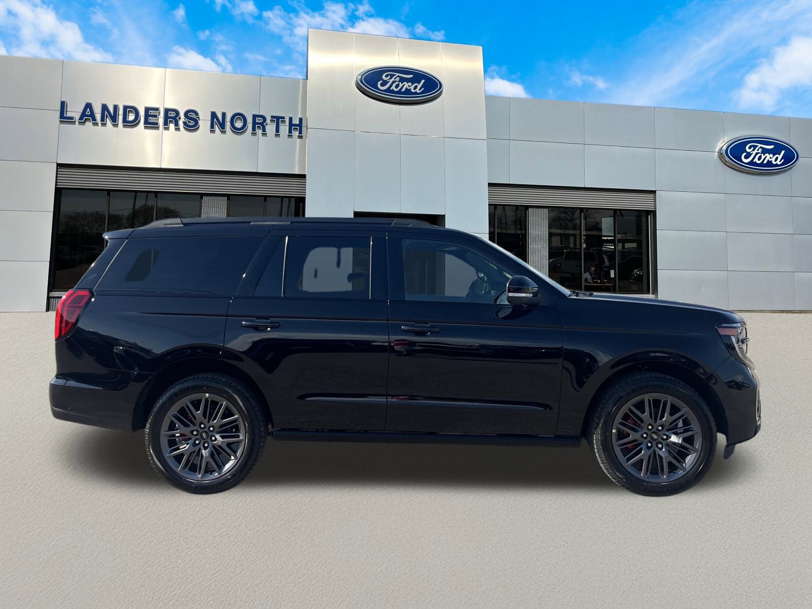 2025 Ford Expedition Platinum photo 2
