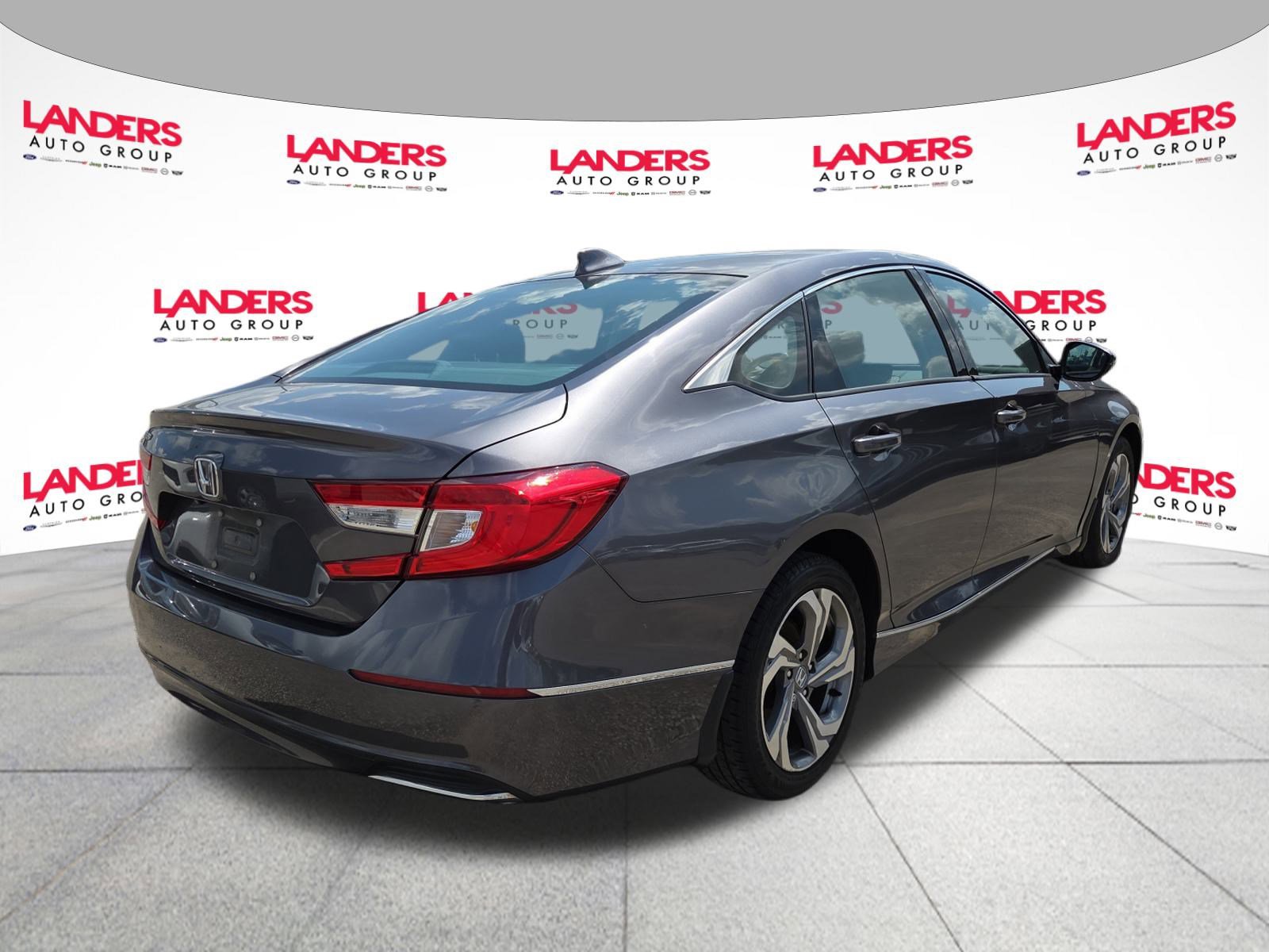 2019 Honda Accord EX-L photo 3