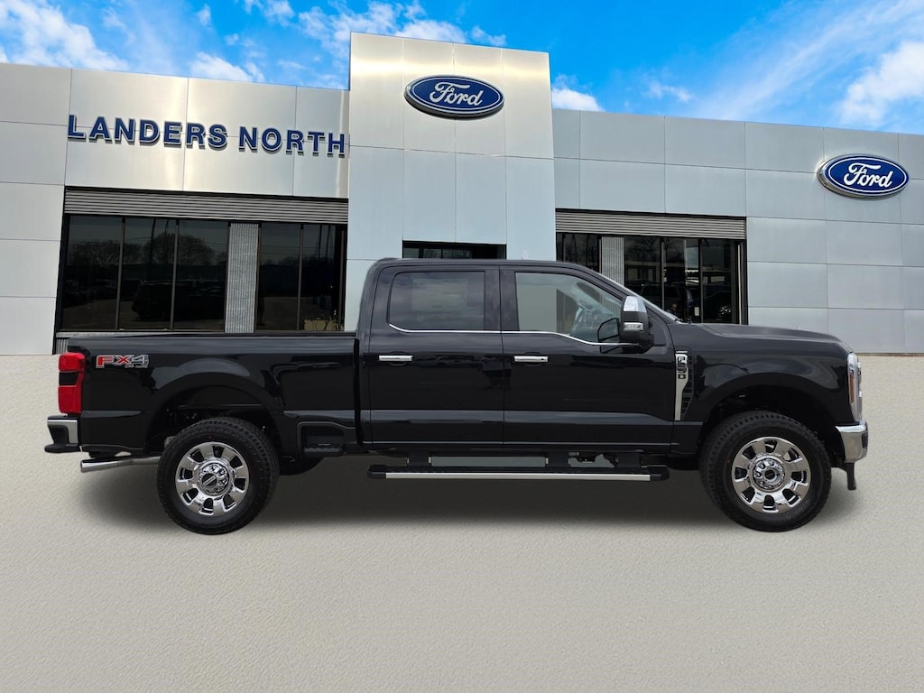 New 2026 Ford Super Duty F-250® Lariat® Truck Crew Cab