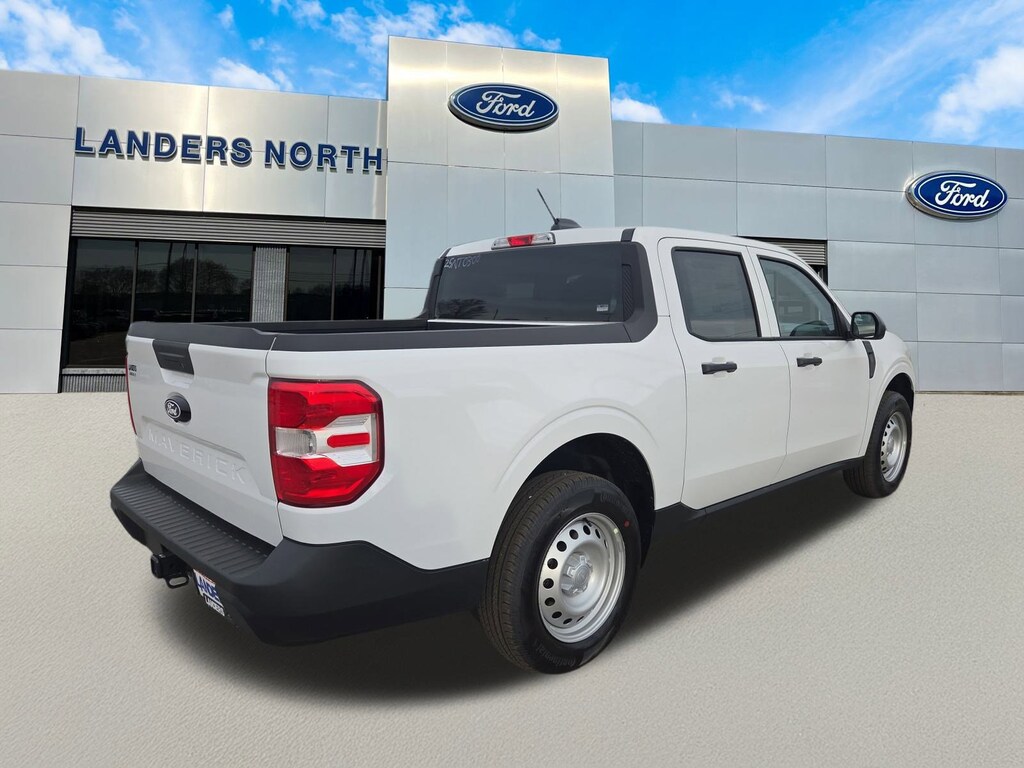 New 2025 Ford Maverick XL Truck SuperCrew