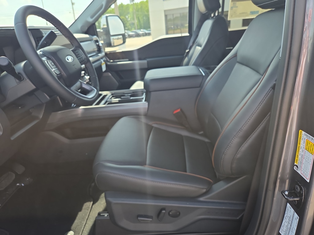 New 2026 Ford Super Duty F-350® Lariat® Truck Crew Cab