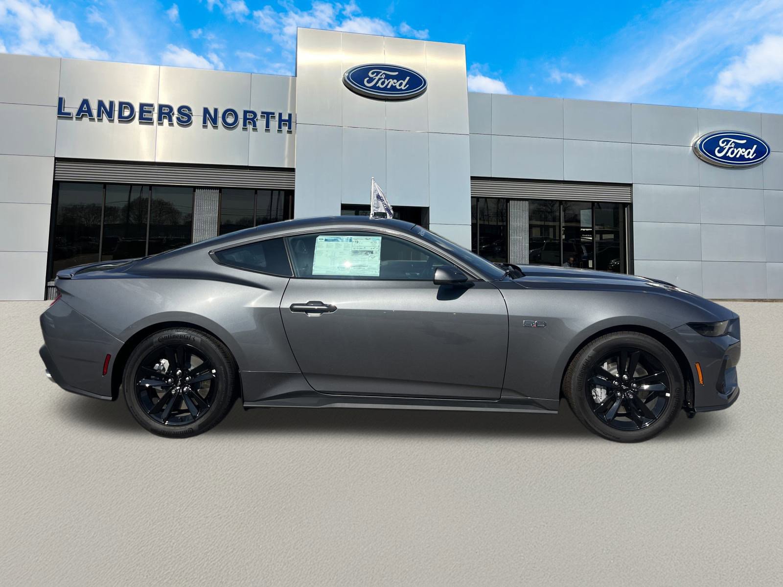 2025 Ford Mustang GT photo 2
