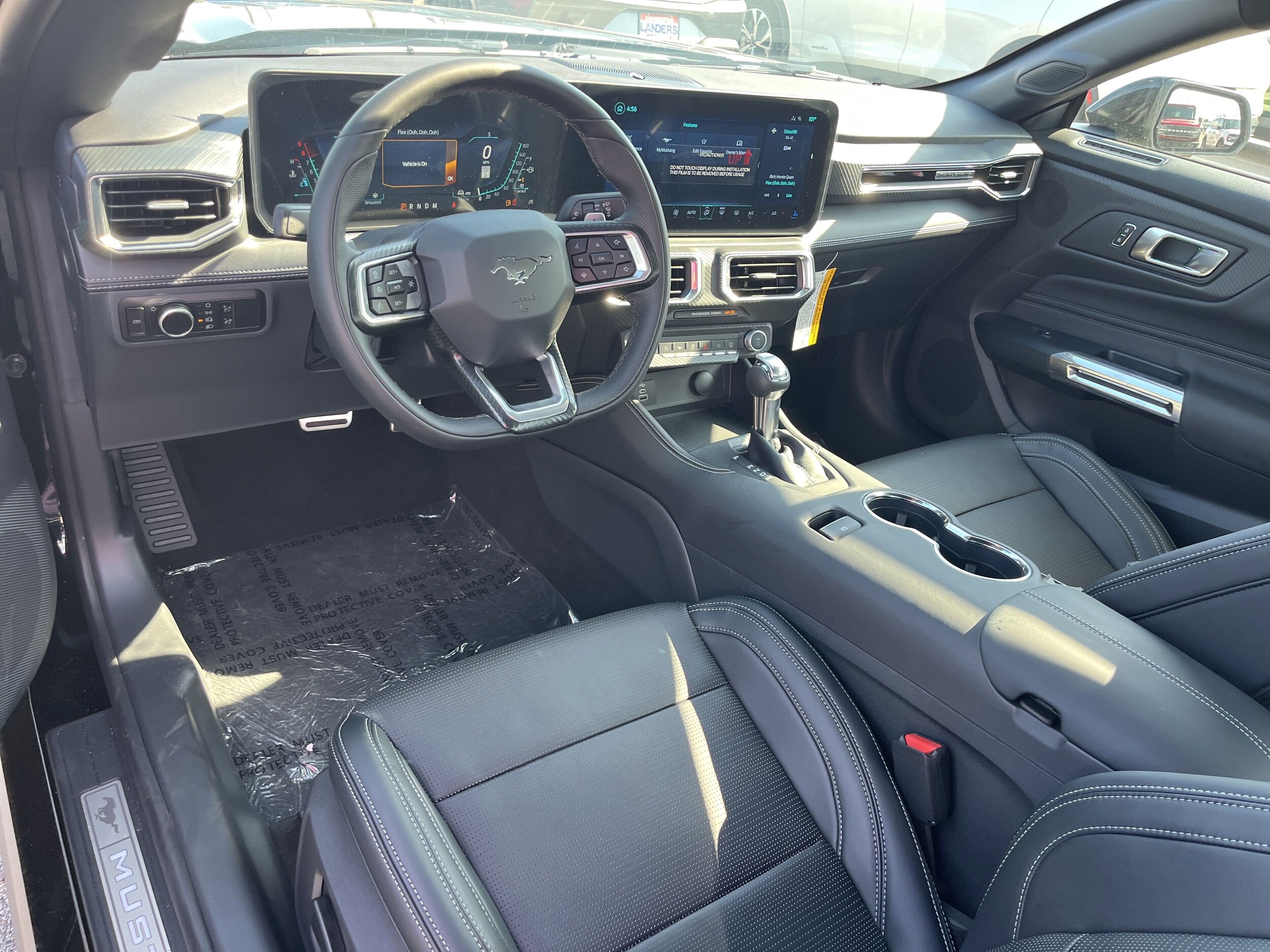 2025 Ford Mustang GT Premium photo 4
