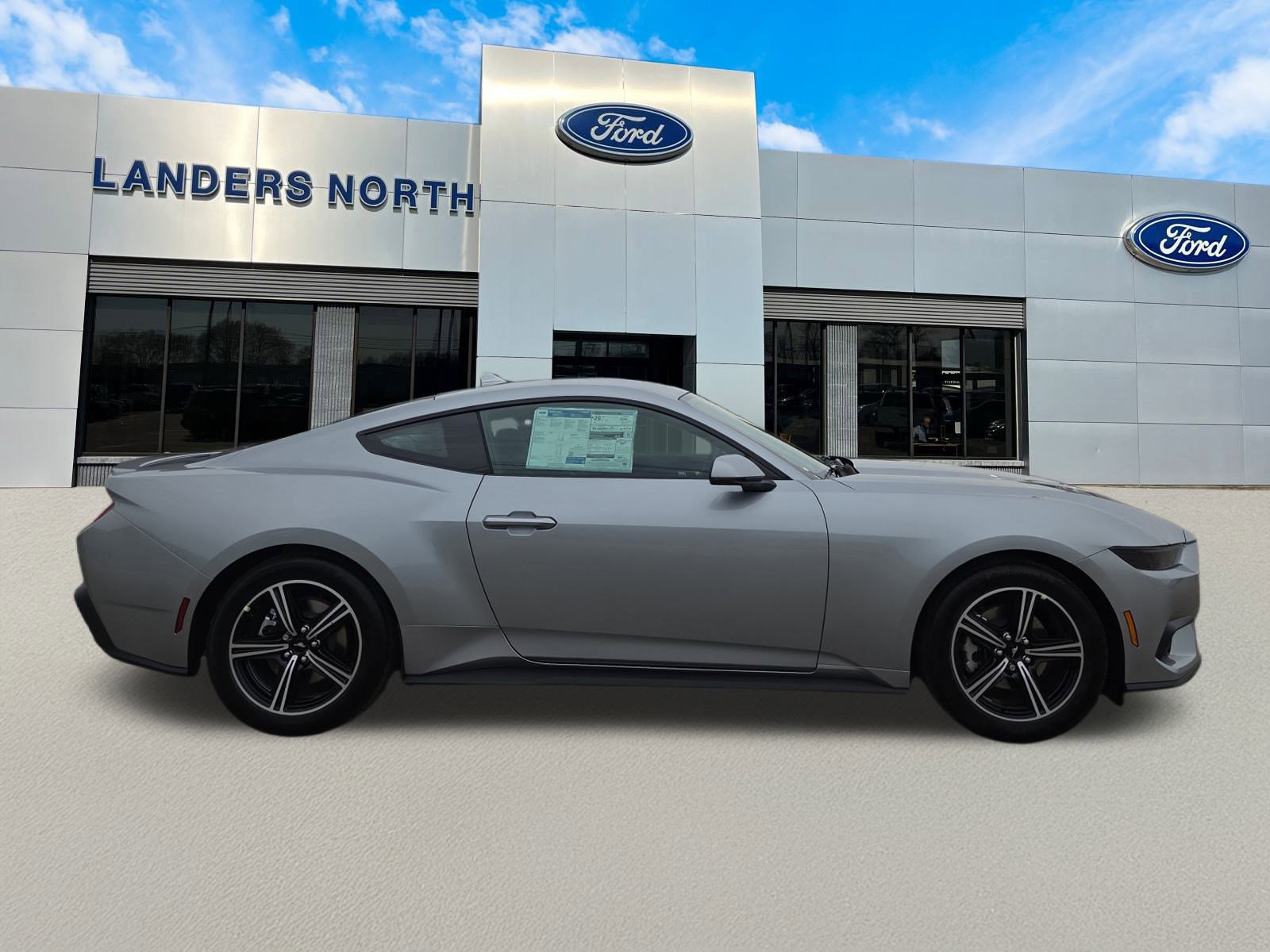 2025 Ford Mustang EcoBoost Premium photo 2
