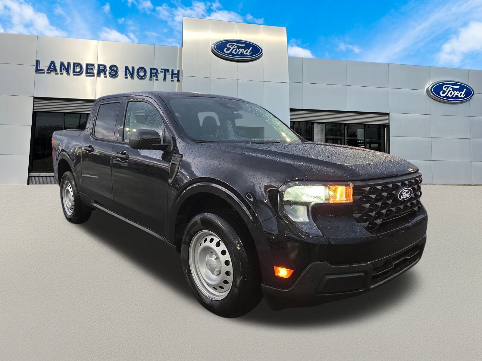 2025 Ford Maverick XL's photo